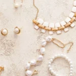 Diseño de joyas con perlas