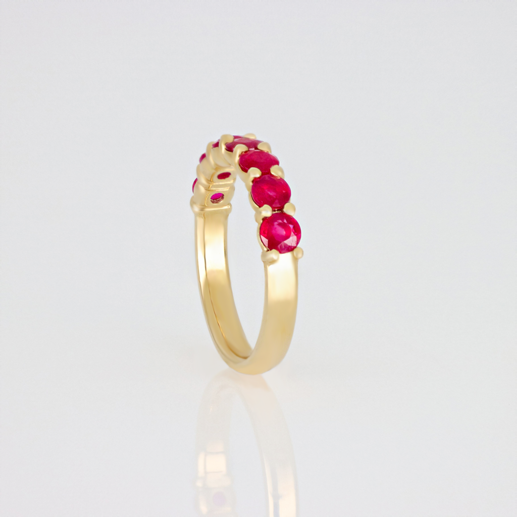 Churumbela con 7 rubies oro 14 K